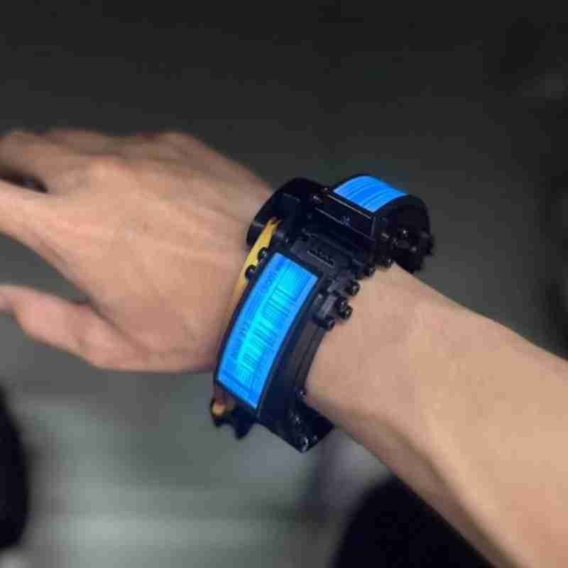 8 Sam's handcuffs - Image 1